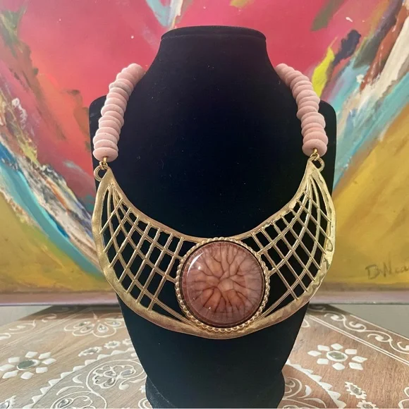 Made in the Deep South Boho Necklace - Picture 5 of 7